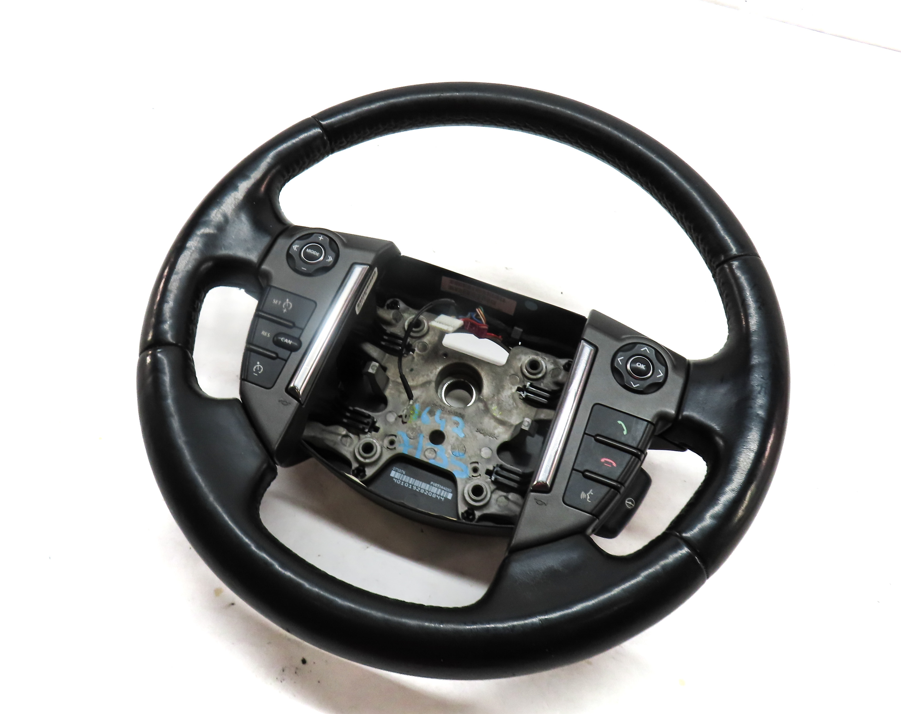 2010-2011 LAND ROVER LR4 (L319) HEATED STEERING WHEEL w/ SWITCH BUTTONS — exact item pictured